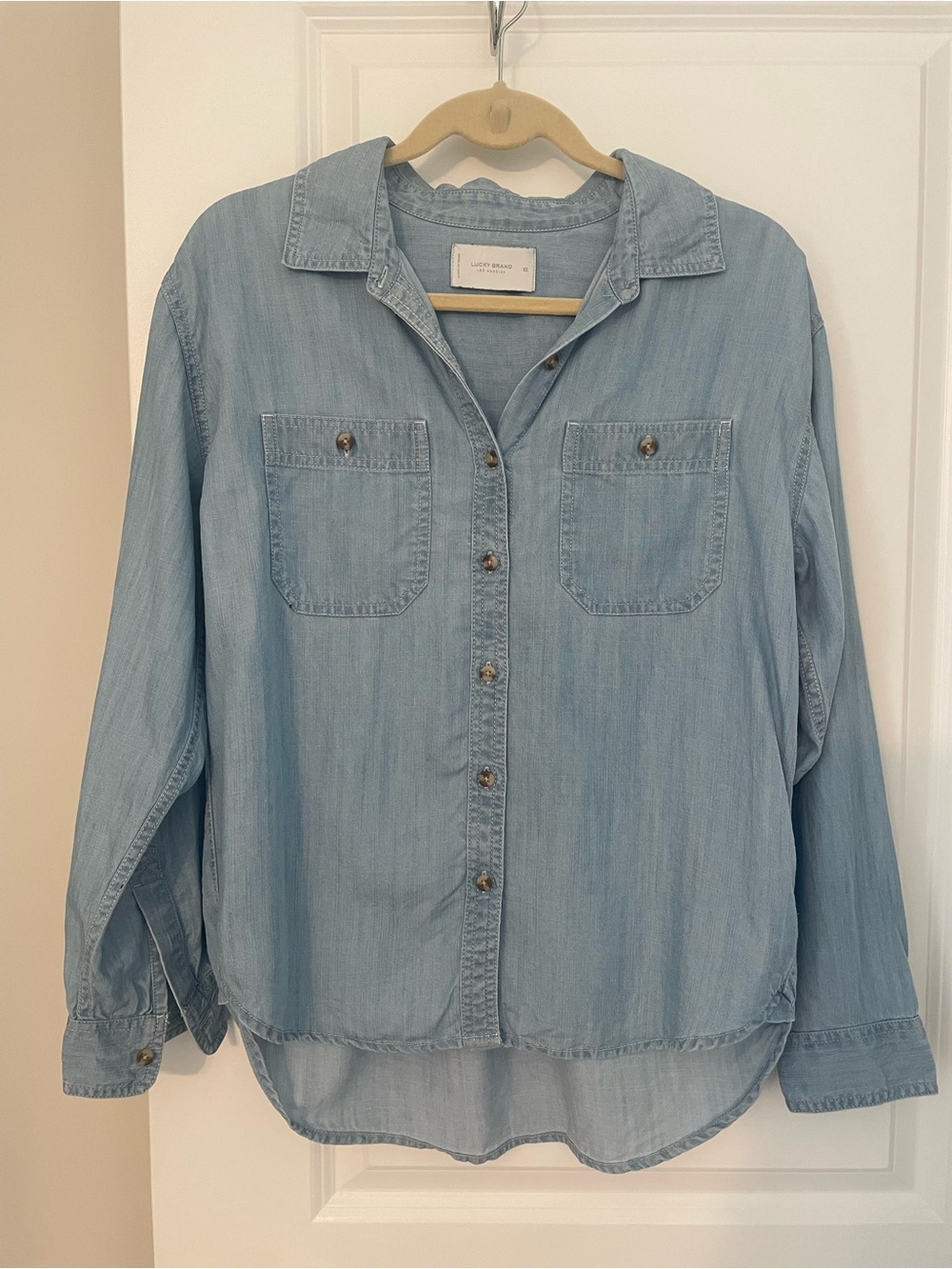 Lucky Brand Light Blue Lightweight Denim Button-Up Oversized Shirt Sz XS